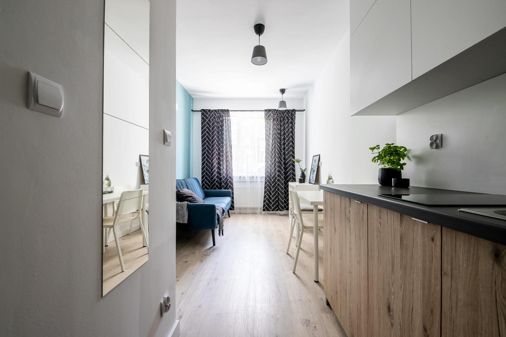 Adler Room Suite -- Prywatna Lazienka, Dostep Na Kod, Parking 罗兹 外观 照片